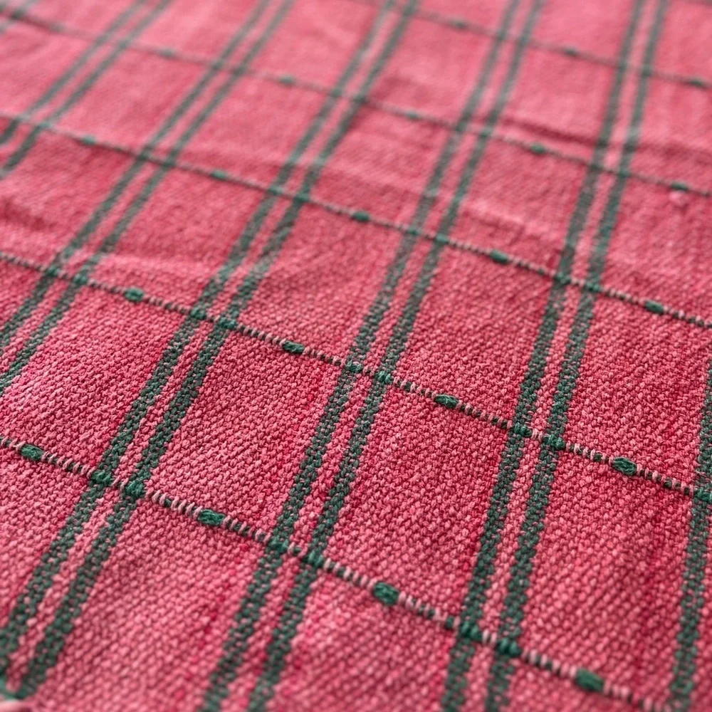 Vintage red green plaid cotton fringe throw blanket | Cabincore | 53 x 44